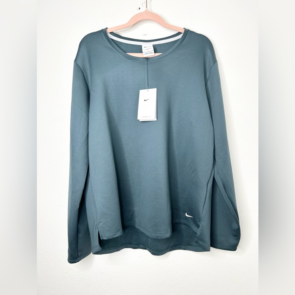 NWT Nike One Therma-Fit Women's Long Sleeve Top XL